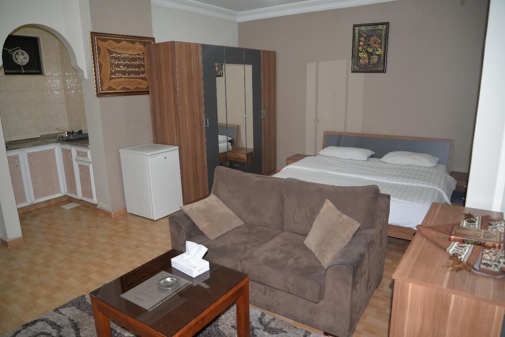 Alballouti Hotel Suites Amman Dış mekan fotoğraf