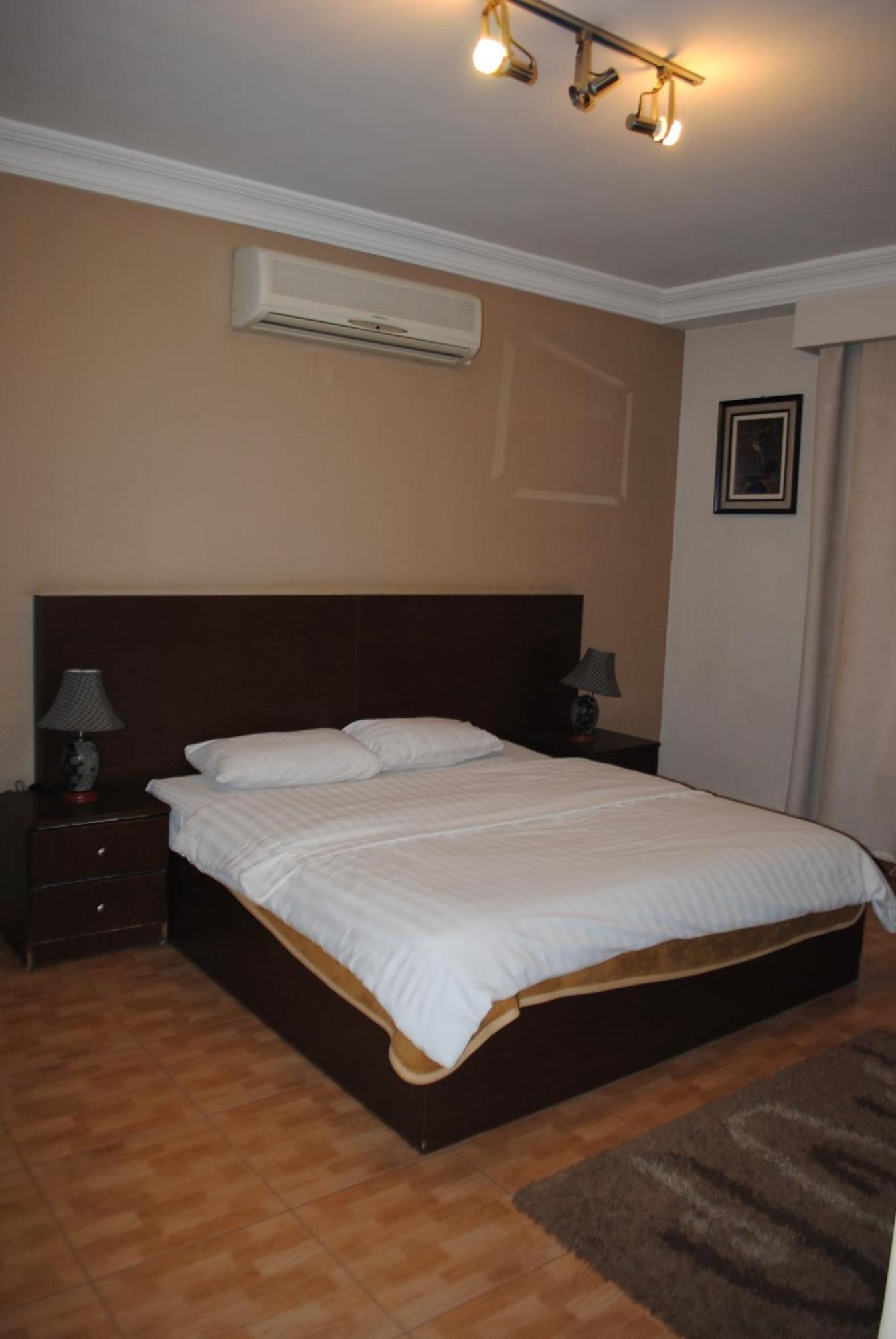 Alballouti Hotel Suites Amman Dış mekan fotoğraf