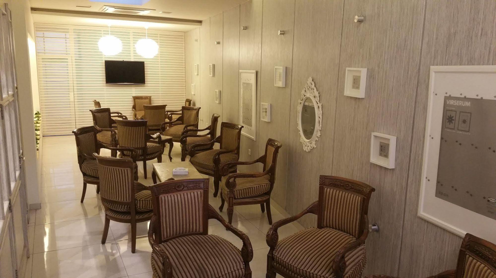 Alballouti Hotel Suites Amman Dış mekan fotoğraf