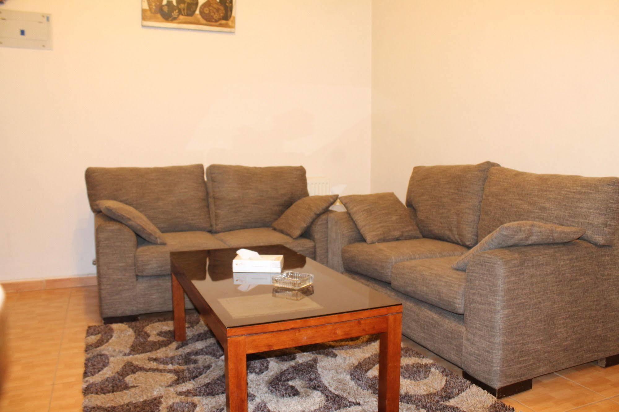 Alballouti Hotel Suites Amman Dış mekan fotoğraf