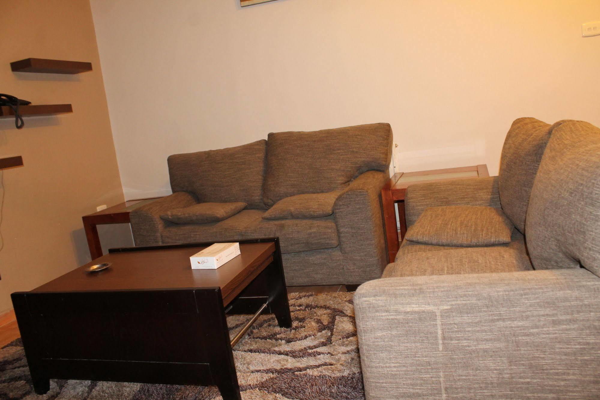Alballouti Hotel Suites Amman Dış mekan fotoğraf